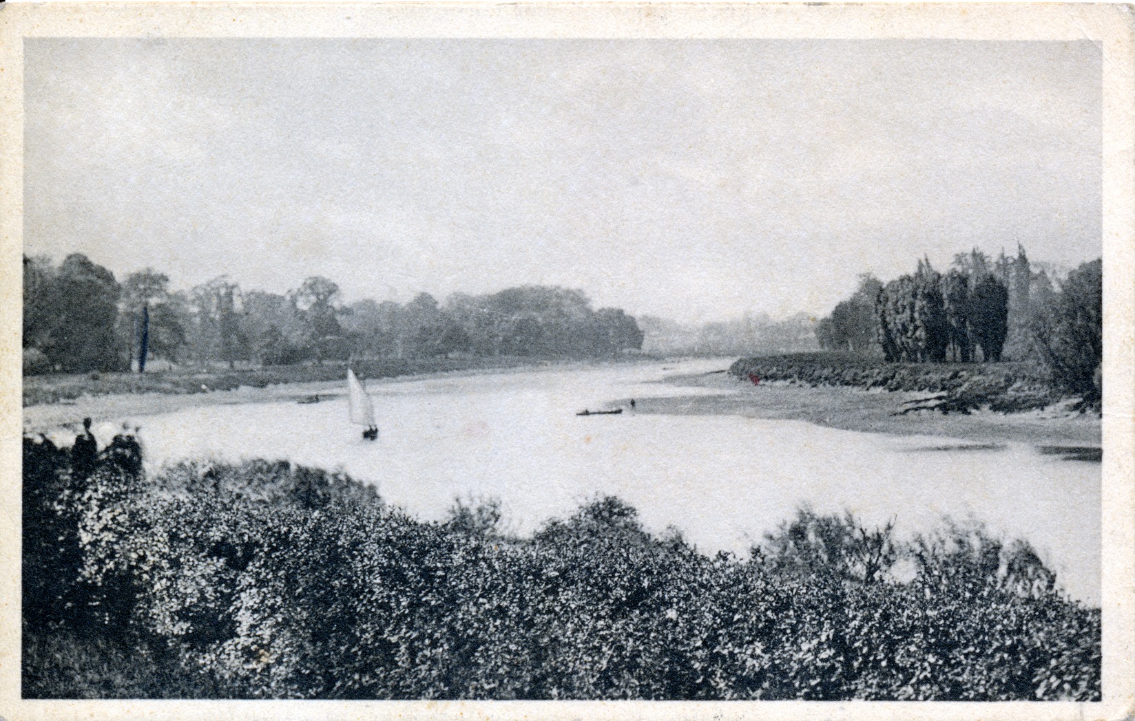 Isleworth,Kew,river view